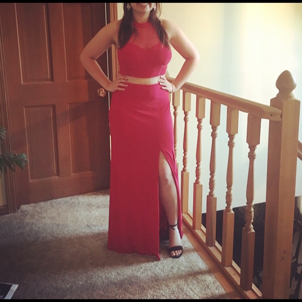 RED PROM DRESS!